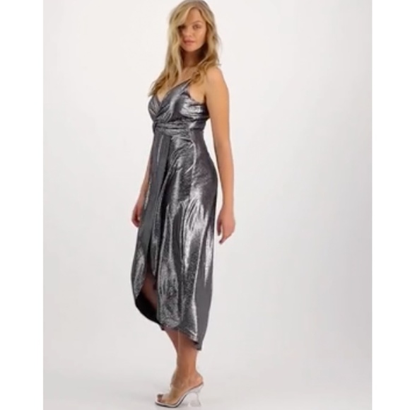 NWT Bar III Silver Metallic Faux Wrap Dress Flowy V-Neck Cocktail Party Dress - Picture 3 of 14